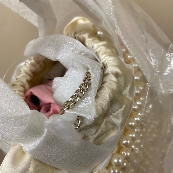 Purl Pearl Embellished Small Bucket Bag | Kate Spade - Picture 11 of 11